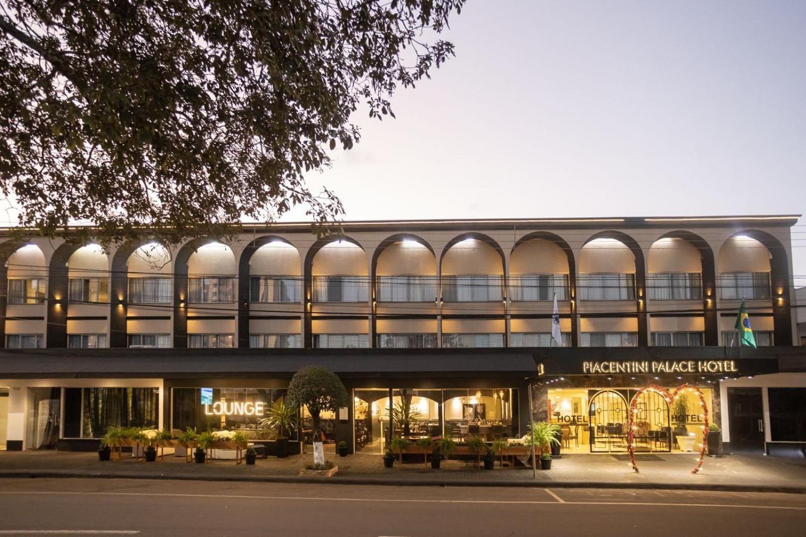 Hotel Piacentini Campo Mourao Exterior photo